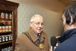 turn back lord mayor radio leeds interview sm.jpg